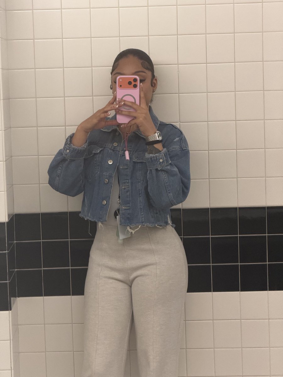 Graduation loading…🥹