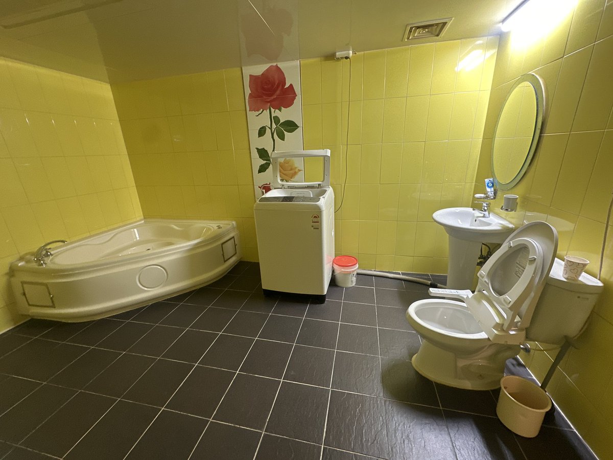 연상커플 tweet media