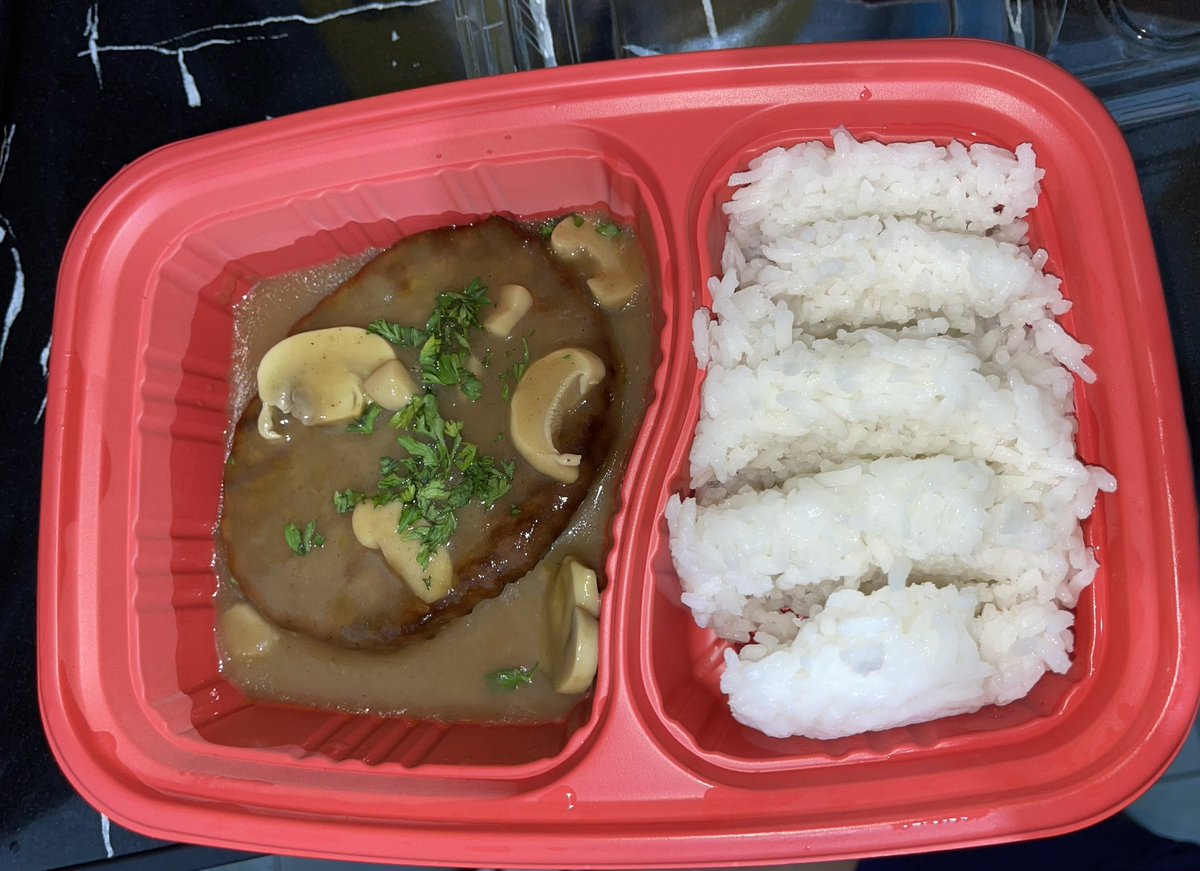 Valentino tweet media