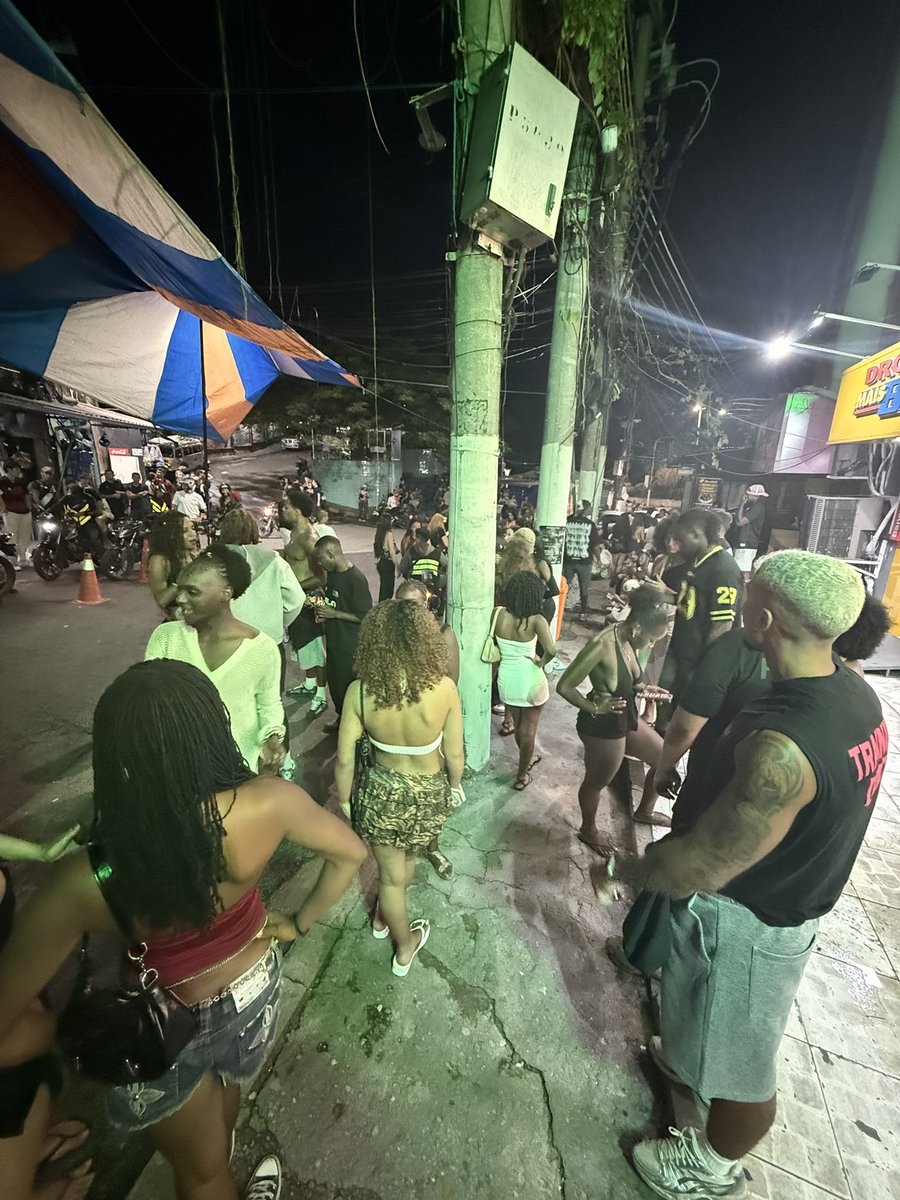 ICYESTTWAT tweet media