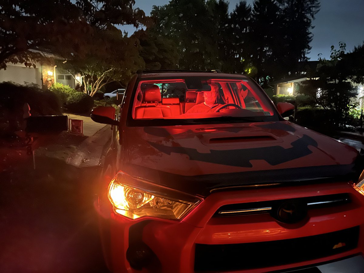 Atheldain tweet media