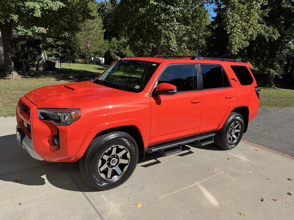 Atheldain tweet media