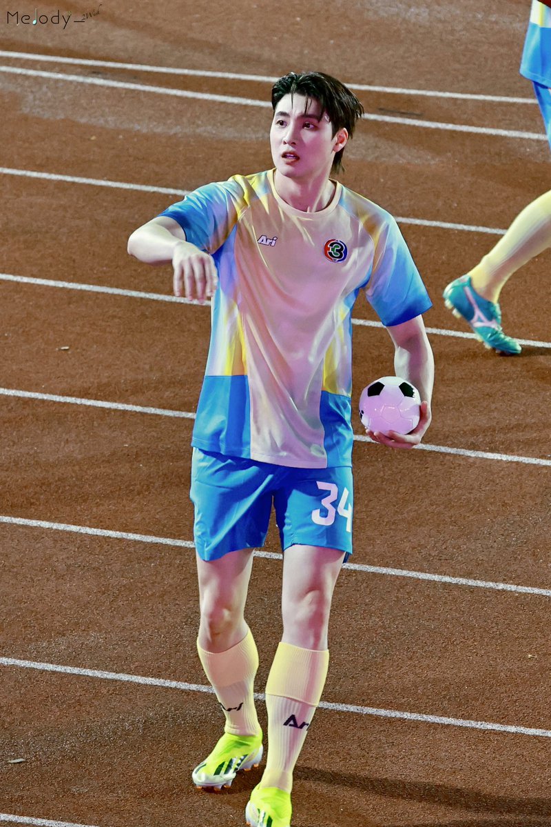 260404📷

Kicking <a href="/m34nismind/">m34nismind</a> 

#MeanPhiravich
#56ปีCh3LandDom