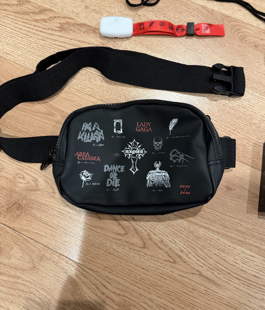 jochella 🪩✨🫧 tweet media