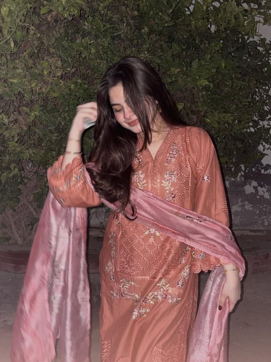 TishaAkterMim's tweet photo. Love bing a desi girliee https://t.co/N1xNnVFYPH