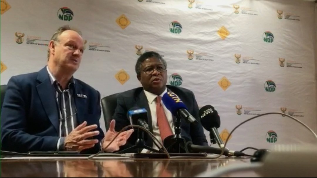 Gregory Harington #M1BridgeCollapse tweet media