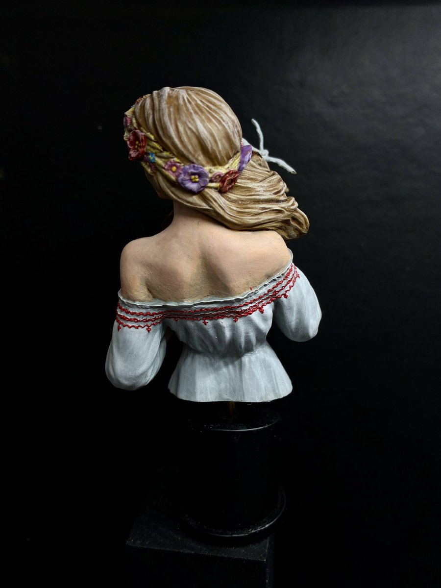AzureCross13's tweet photo. Potudnica from #ignisArt 

#miniature #miniaturepainting https://t.co/e9aTWrrP2U