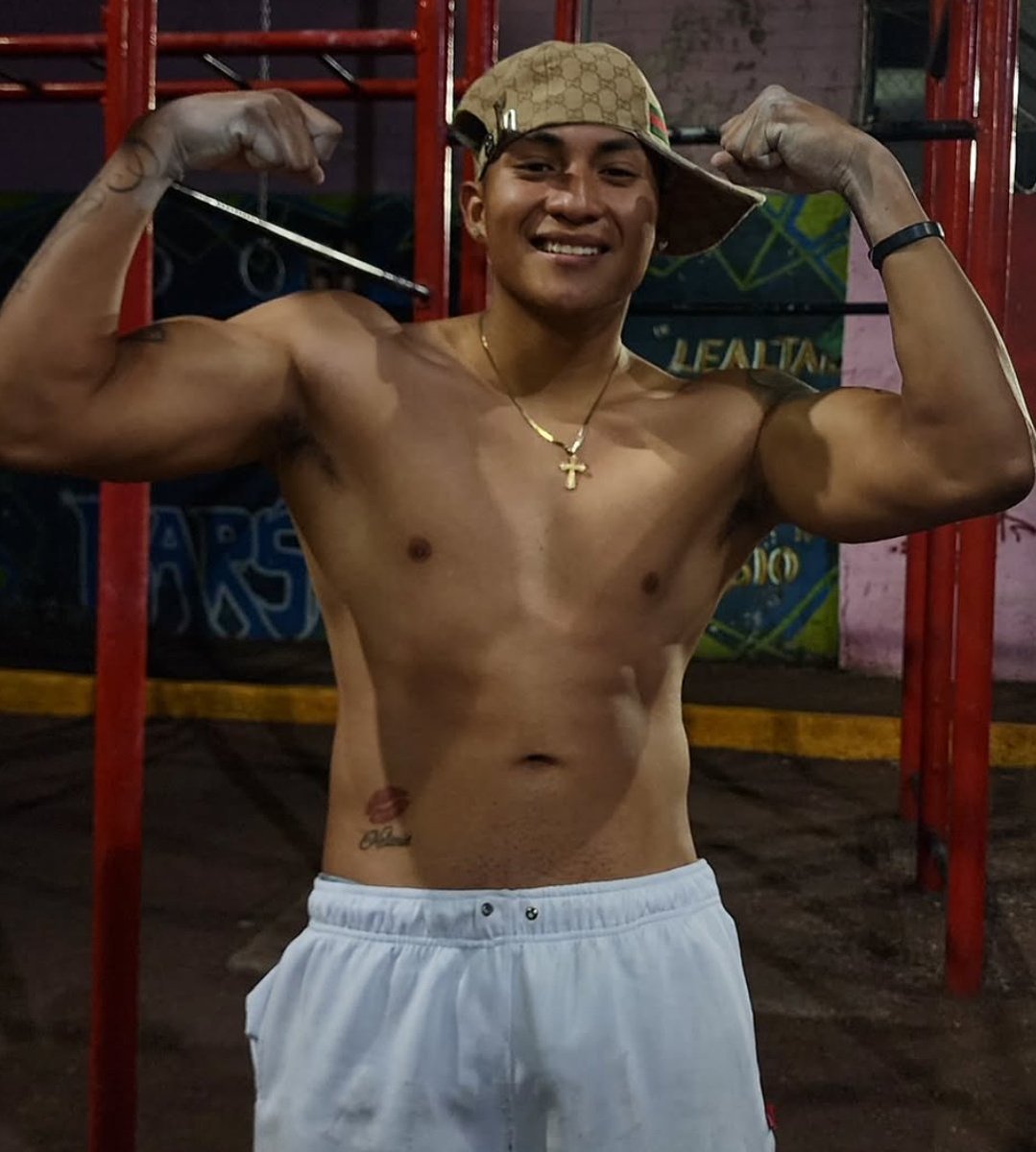 MexaBoys tweet media