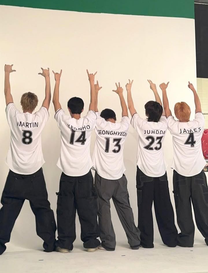 mai ♡ #U tweet media