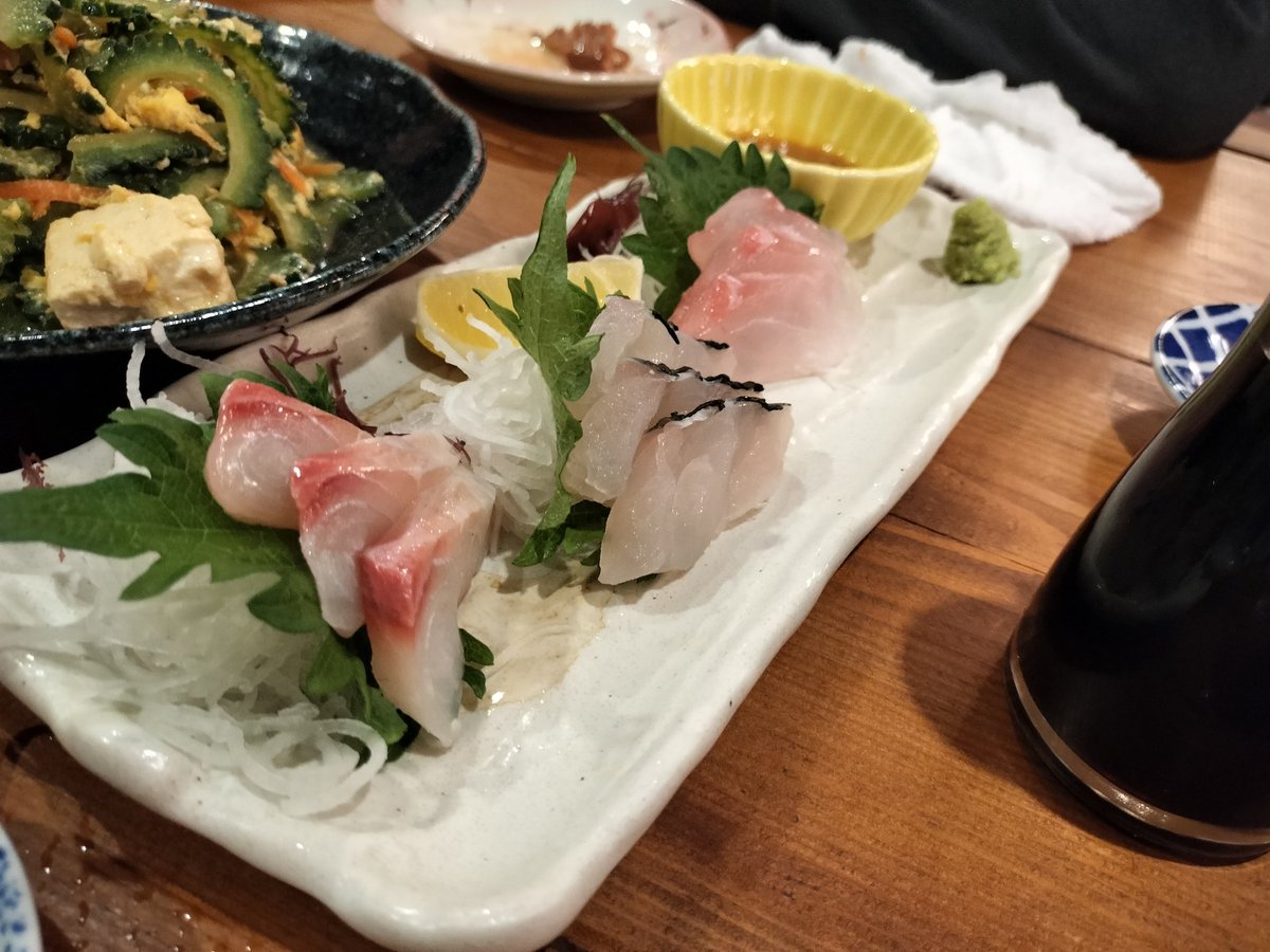 やままだ tweet media