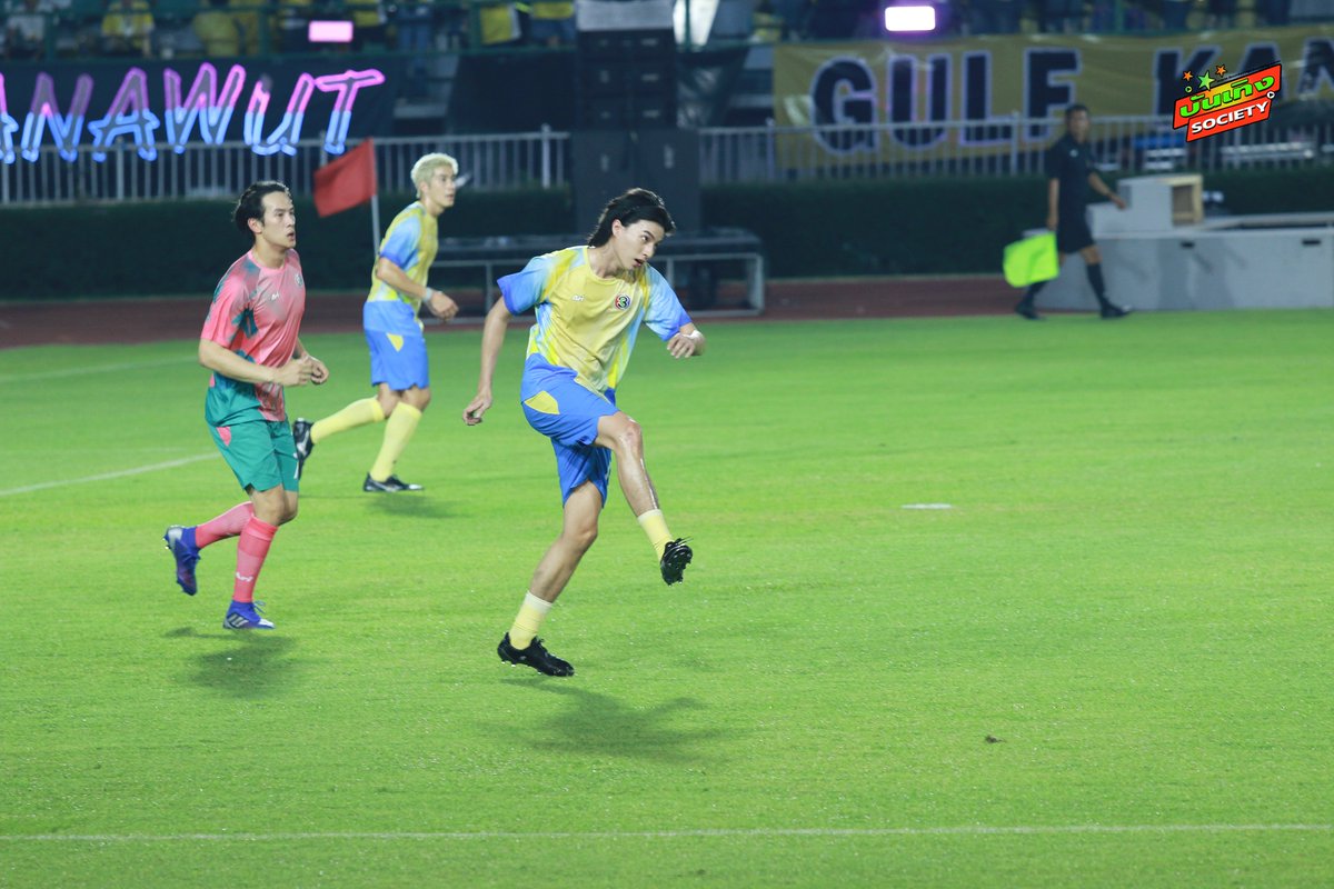 บันเทิง society tweet media