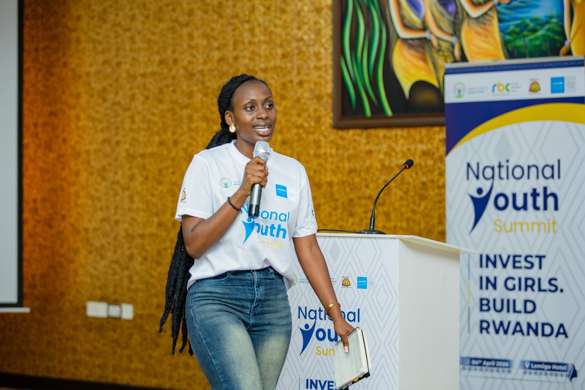 medsarday2024's tweet image. 🚨Happening Now🚨

NATIONAL YOUTH SUMMIT: The MC has kicked things off with high energy, filling the room with excitement as youth, partners, and guests gather for an inspiring day of discussions and engagement. 
#NationalYouthSummit 
#YouthVoice
