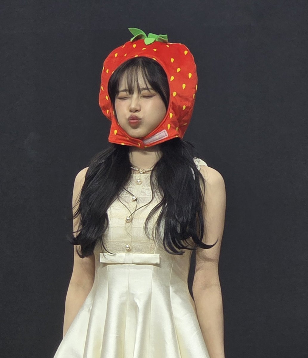 loona loops tweet media