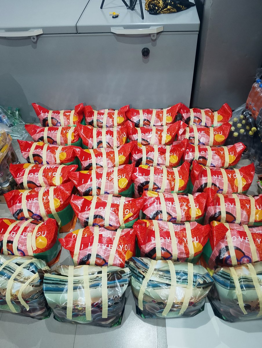 DunnyVentures/Food curator tweet media