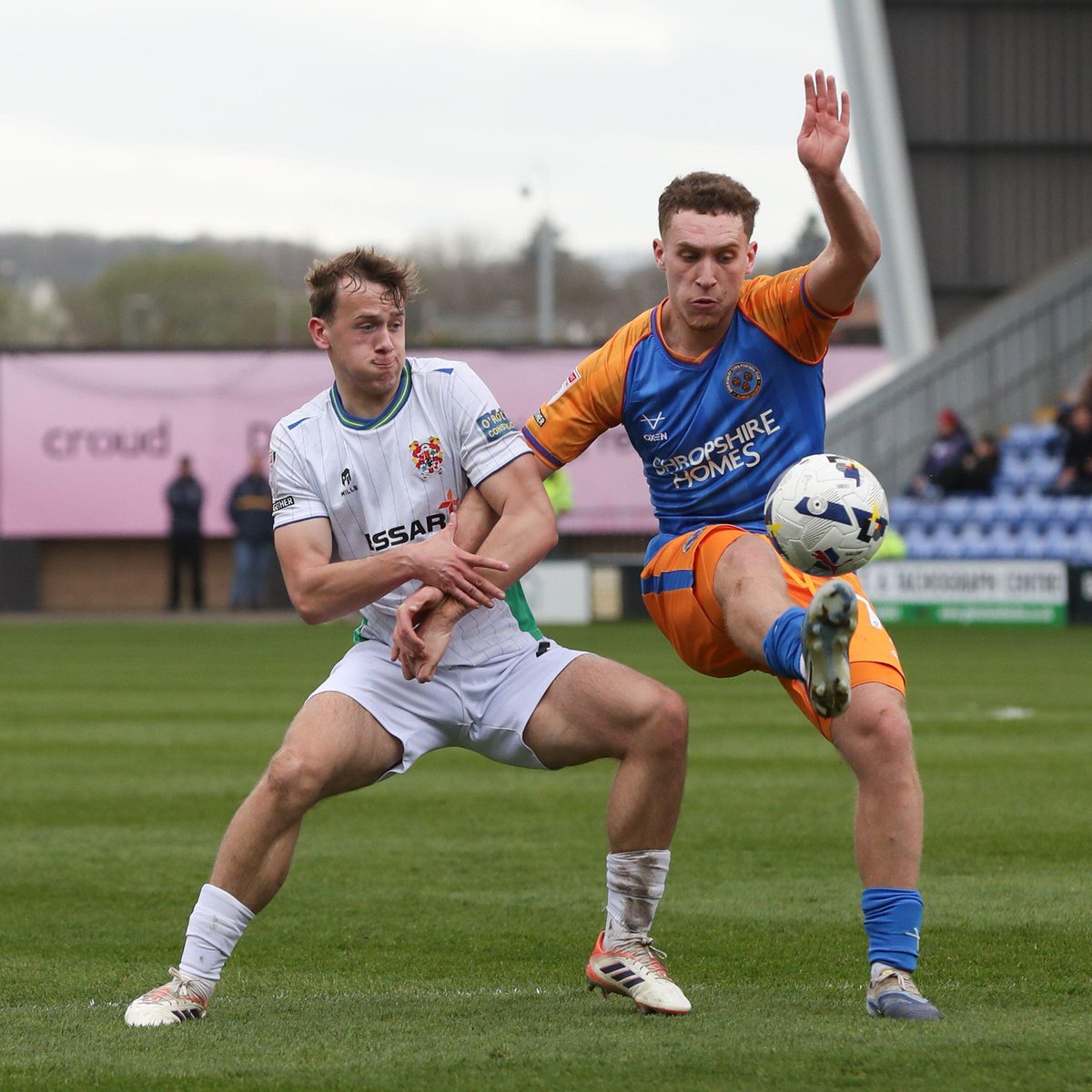 SportingLifeFC's tweet photo. Most chances created in Sky Bet League Two on Good Friday:

🥇 Liam Kelly (MK Dons) - 4
🥇 Ismeal Kabia (Shrewsbury Town) - 4
🥇 Iwan Morgan (Shrewsbury Town) - 4
🥇 Harrison Neal (Fleetwood Town) - 4
5️⃣ Shaun Whalley (Accrington Stanley) - 3
5️⃣ Aaron Nemane (MK Dons) - 3
5️⃣ Liam Shephard (Newport County) - 3
5️⃣ Mark Shelton (Barnet) - 3
5️⃣ Reece Staunton (Grimsby Town) - 3
5️⃣ Harry Forster (Crawley Town) - 3