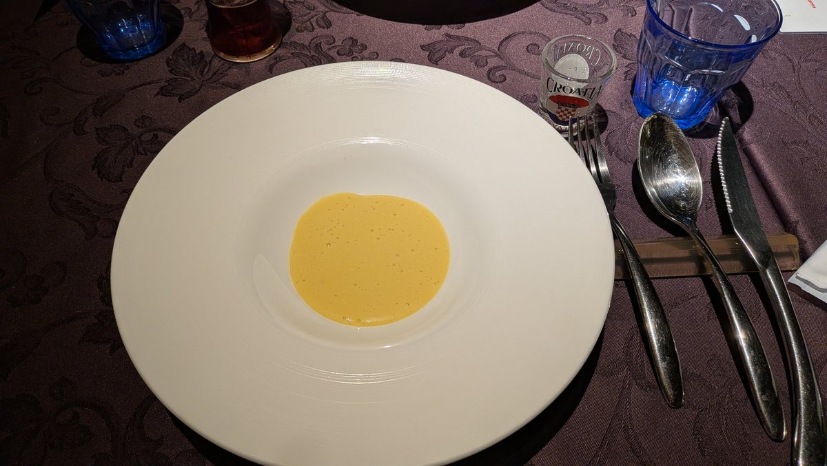 ねらず郎 tweet media