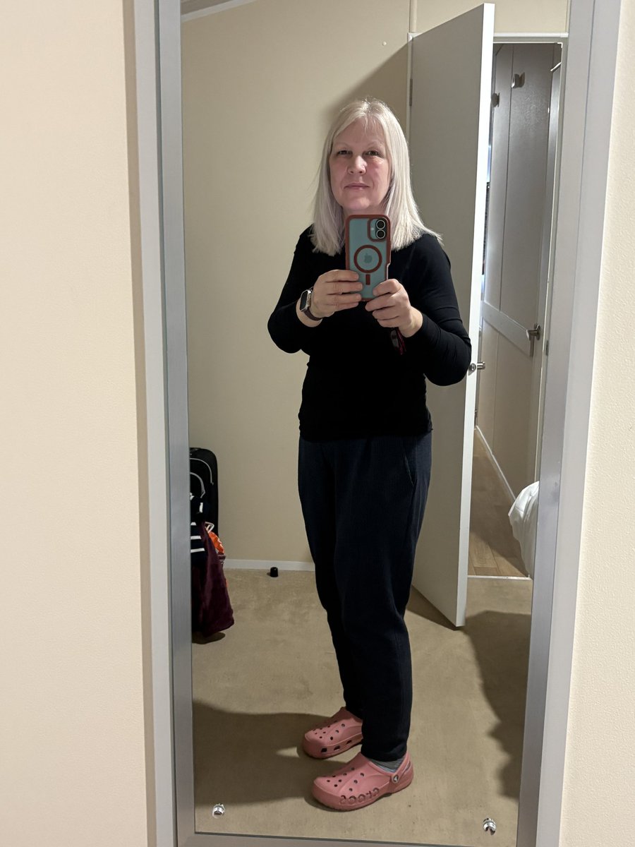 sarahLouise457's tweet image. Since end June 25 I been on plan with @SlimmingWorld  got my 4 1/2 stone award. Changed my target again as I gone way below twice. My next Target will be 5st loss fingers crossed. #weightloss #slimmingworld