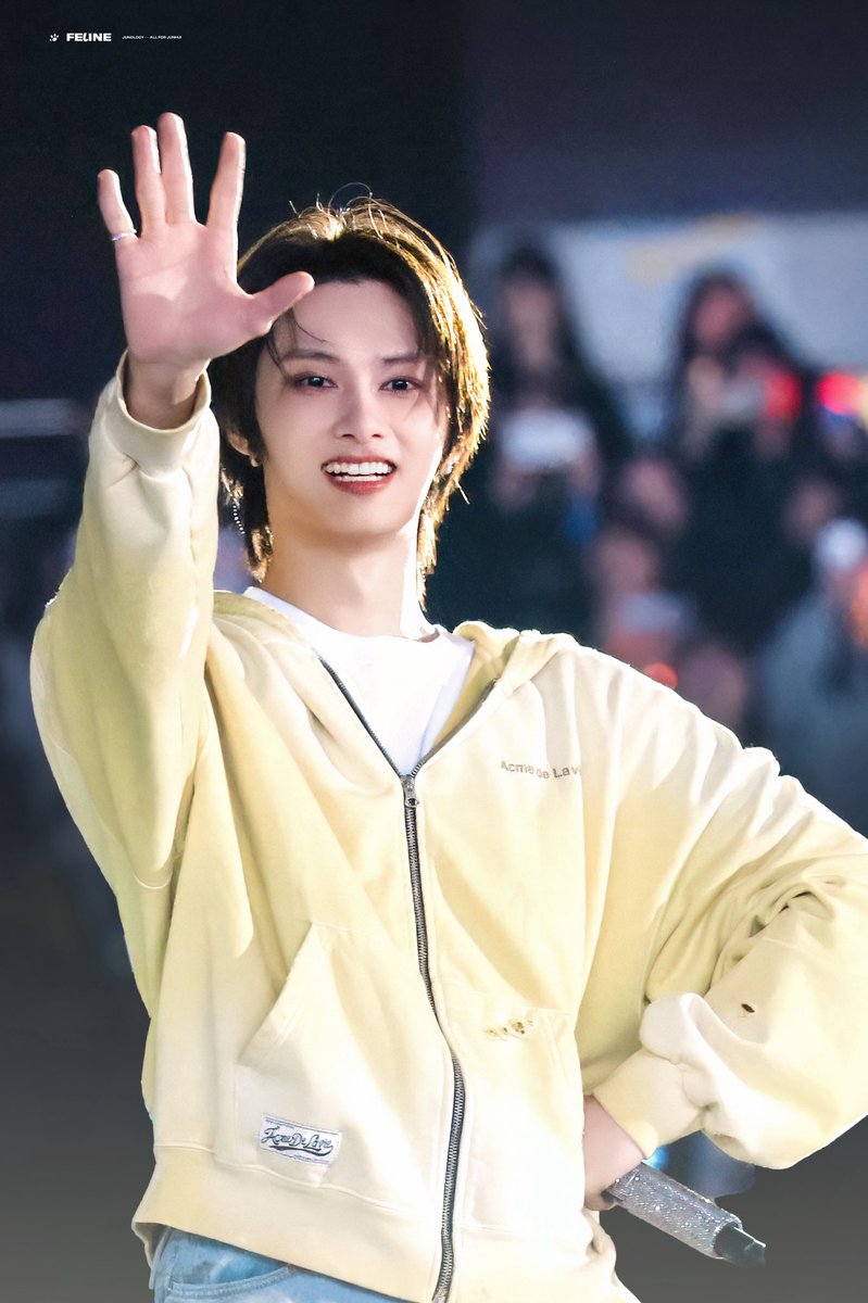 FELINE_JUNOLOGY tweet media