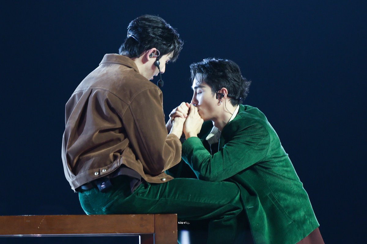 Navi ·͜· tweet media