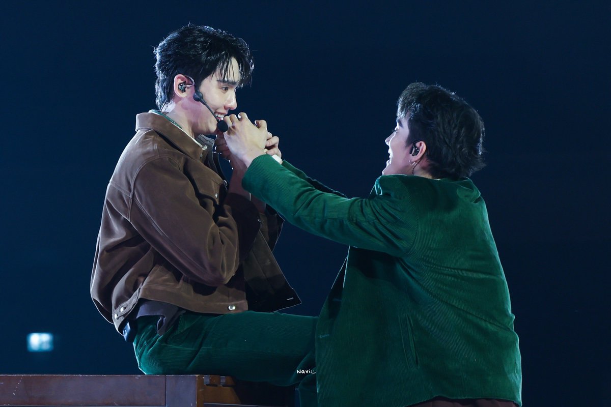 Navi ·͜· tweet media