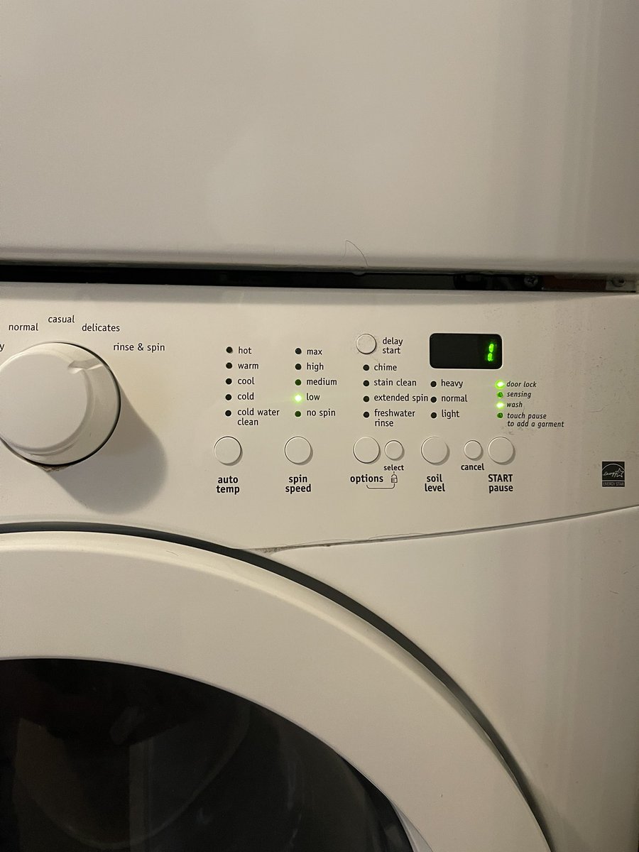 فامیل دور پدر ژپتو tweet media