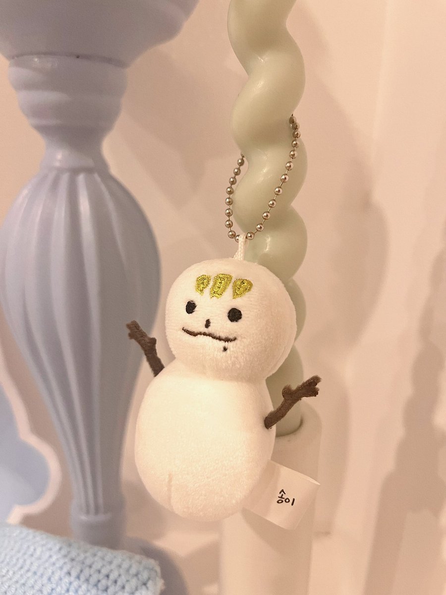 𝑗𝑢𝑑𝑦 lee 🍮 (slow) tweet media