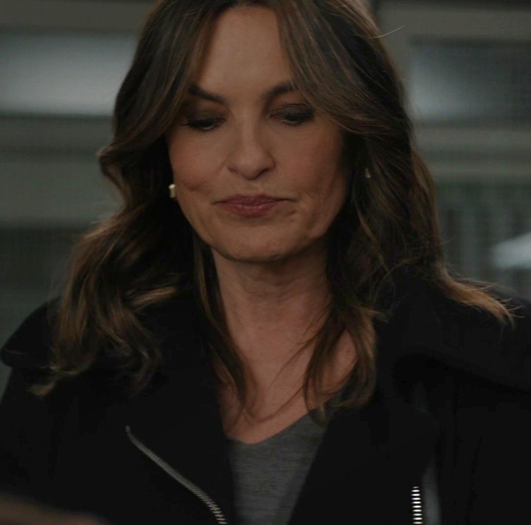olivia benson daily tweet media