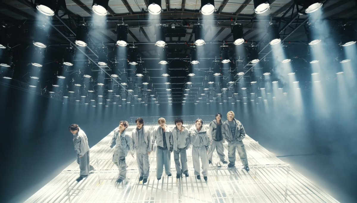 𝑪𝑯𝑰🐶🌟 tweet media