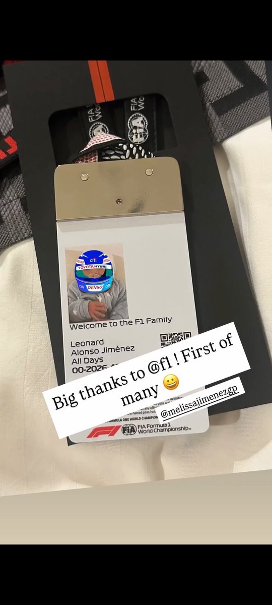 F1 Pit Crew tweet media