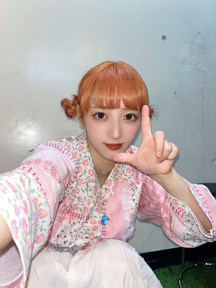 ウキウキカラオケ大会🎤
小清水は
・モーニング娘。/LOVEマシーン
・A Whole New World in English withくるみin Japanese
をやらせてもらった〜٩( ◠‿◠ )۶✨

他のメンバーもエンターテイメントに振り切っててめっちゃ面白かった！ずっと笑ってた！
Thank youでした★彡