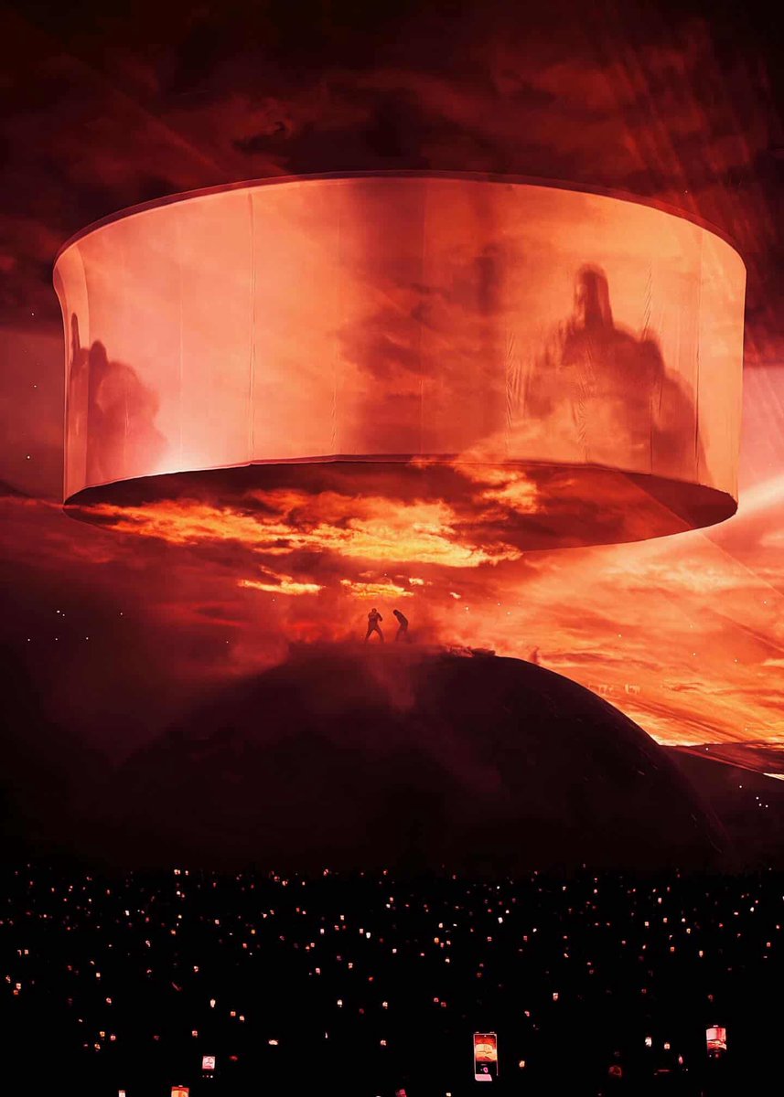 Outta this world 🌎

Ye and Travis Scott last night at SoFi Stadium, photographed by Giorgia Rose.