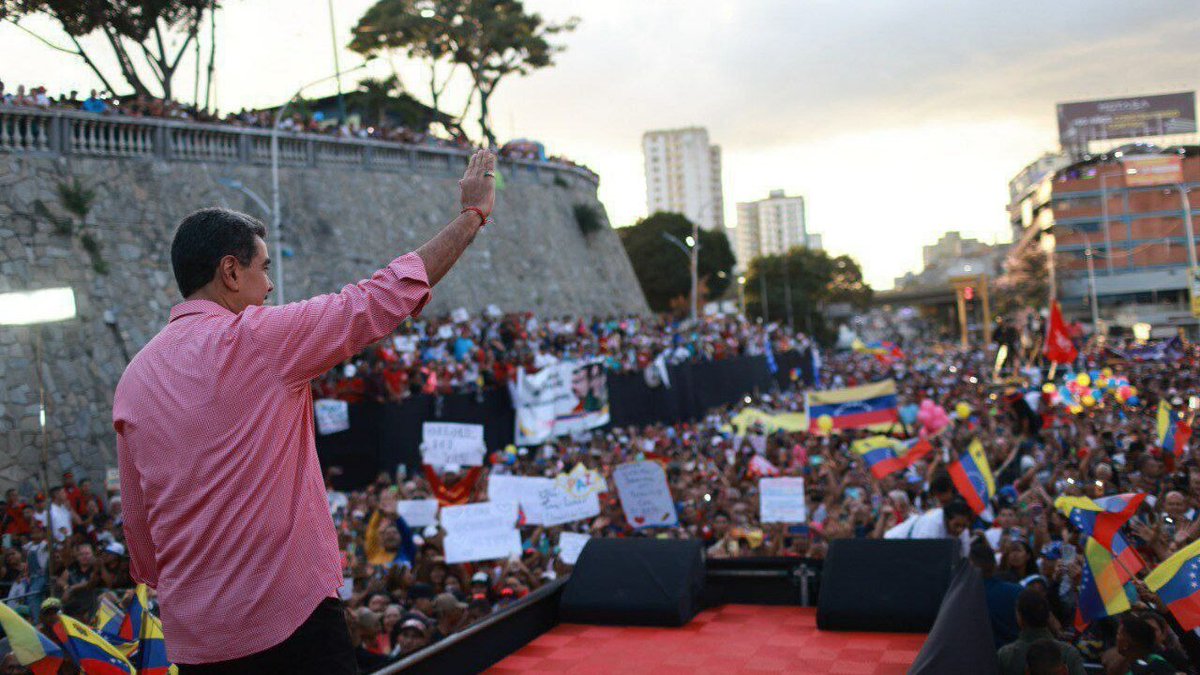 SonPolemicas tweet media