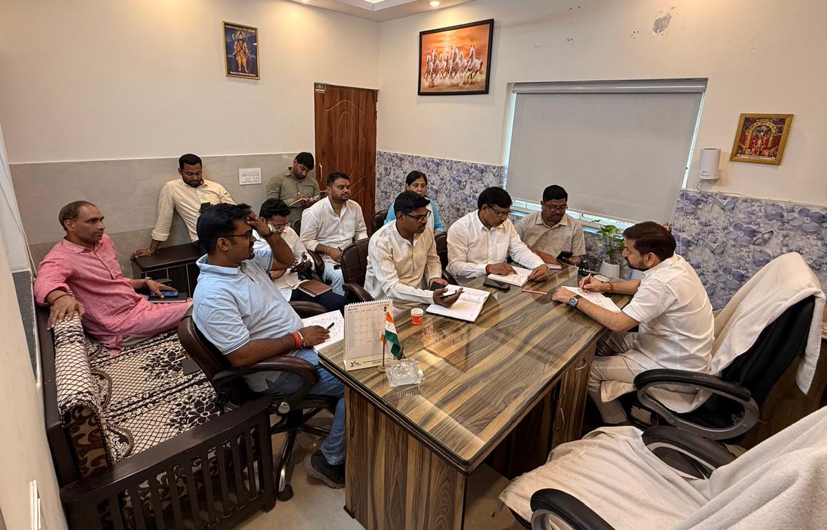 Arpit Tiwari BJP (मोदी का परिवार) tweet media