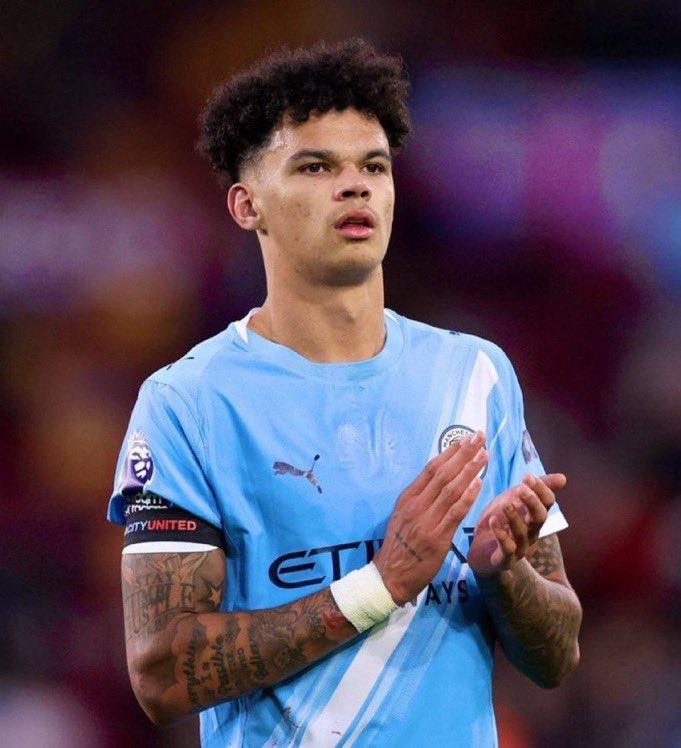 𝑪𝑶𝑴𝑩𝑨 tweet media