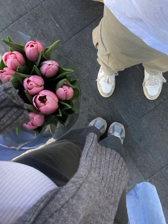 belle✰ is so in love🩷 tweet media