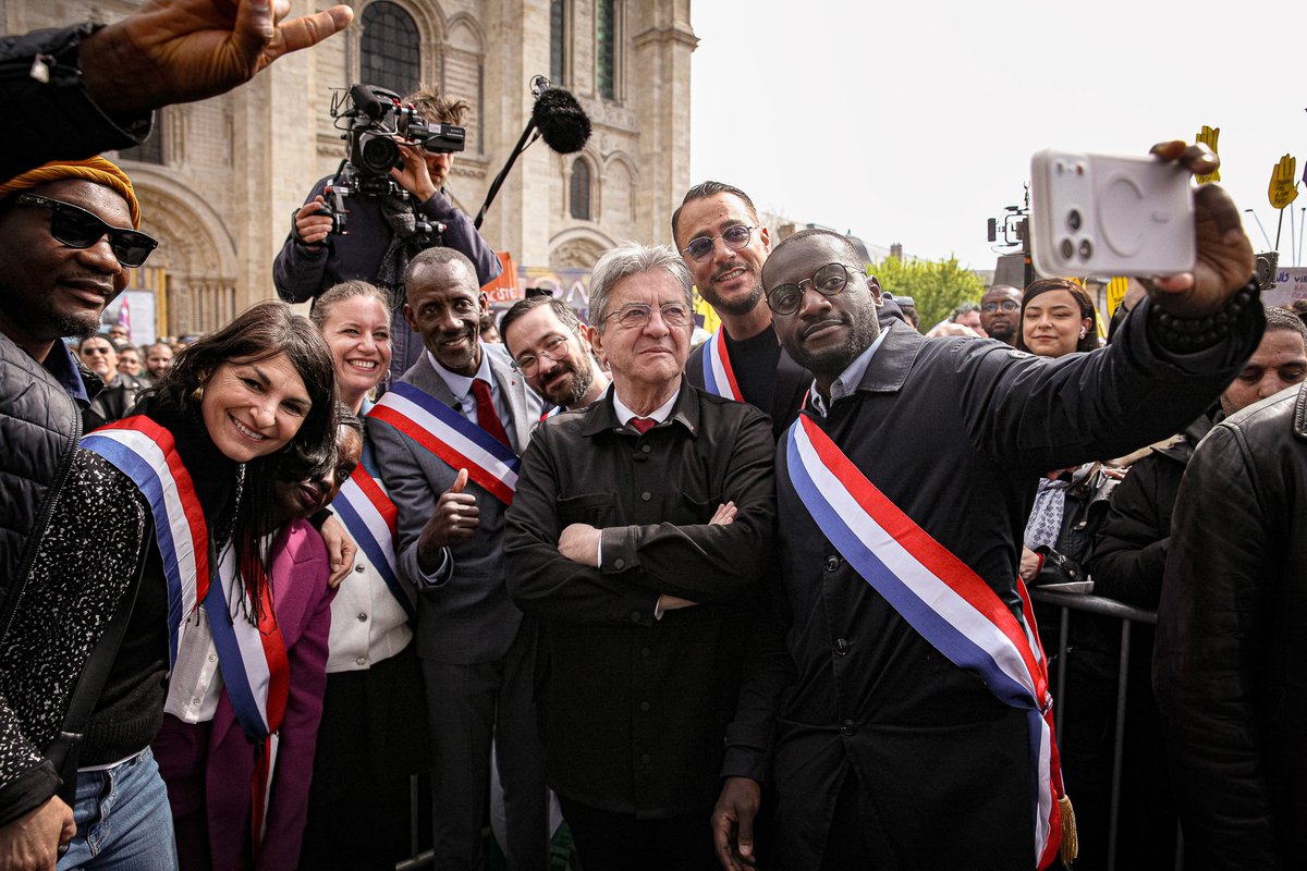 Jean-Luc Mélenchon tweet media