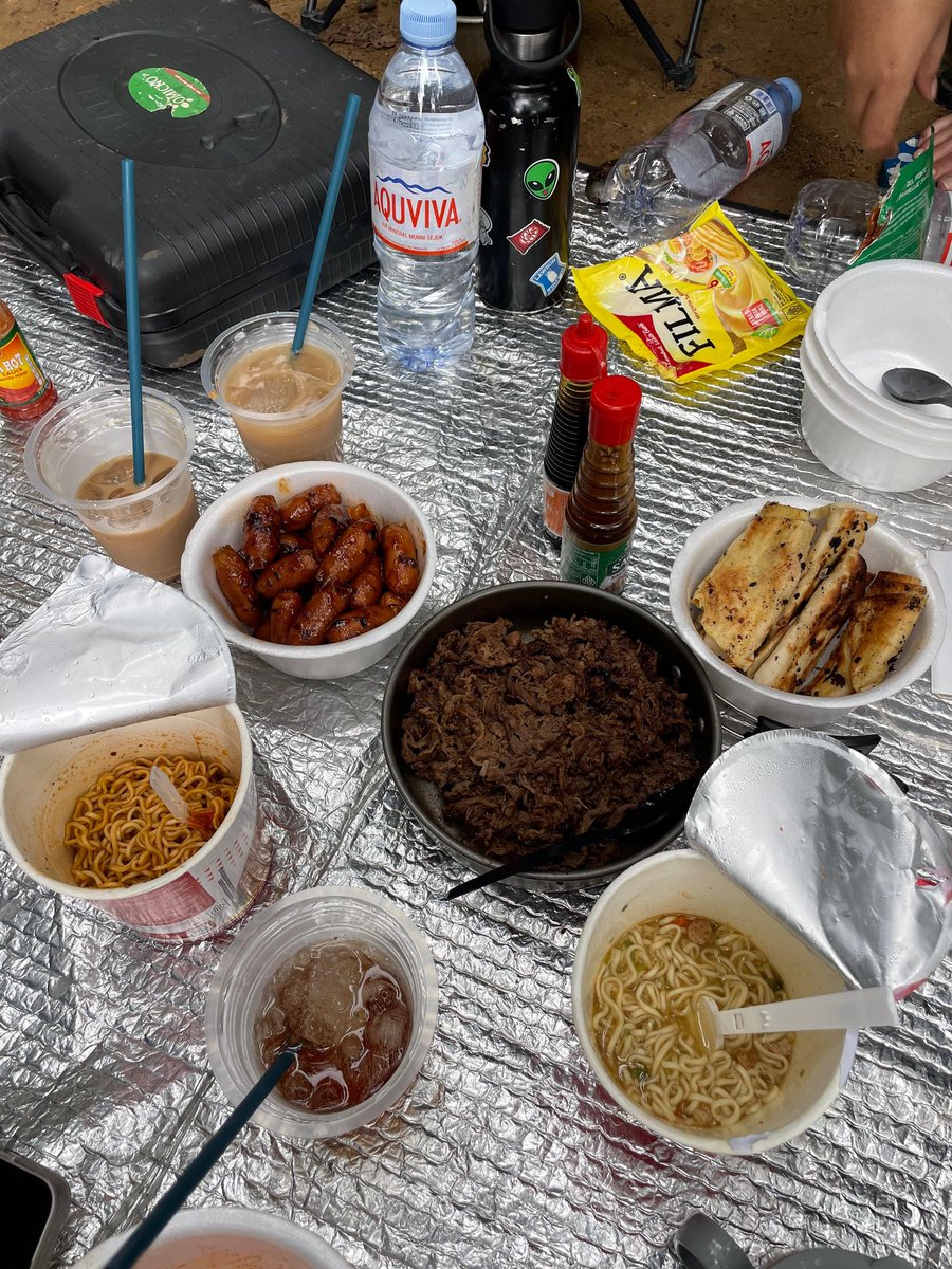 inaifatko tweet media