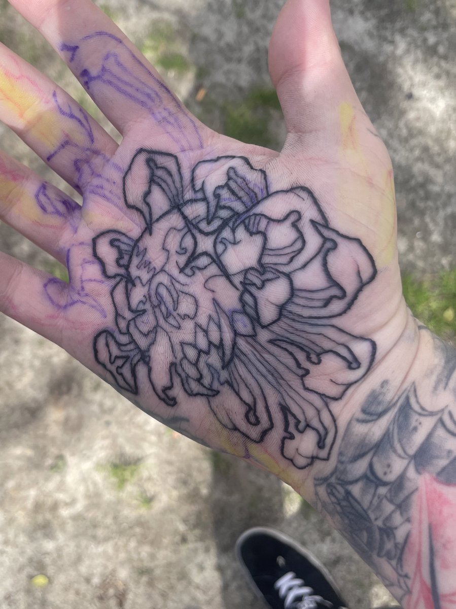 lonermanstan's tweet photo. got this done last week, healing surprisingly well a week later. https://t.co/4uRCXaIo78