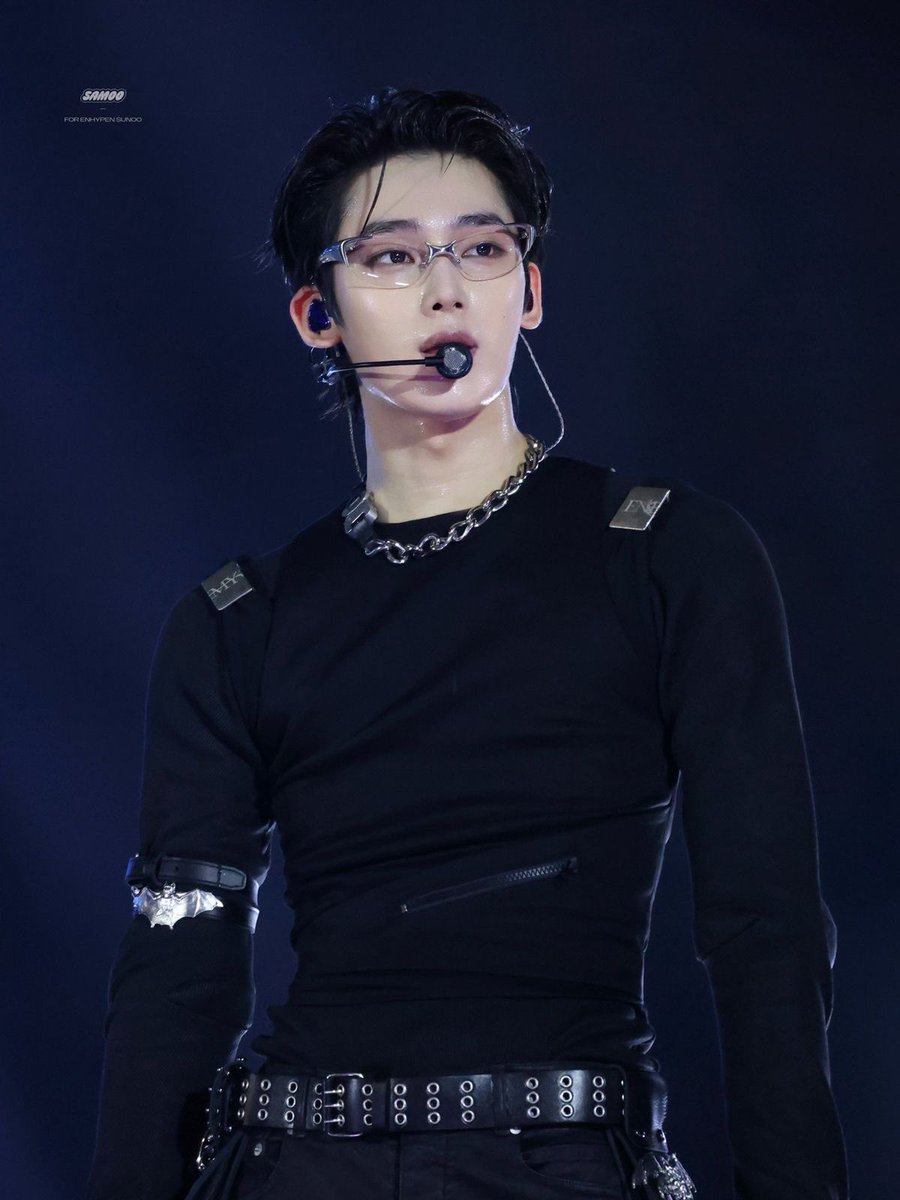 ʜᴜɴᴛᴇʀ ⦮ ⦯ tweet media