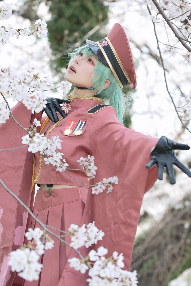 なずな tweet media