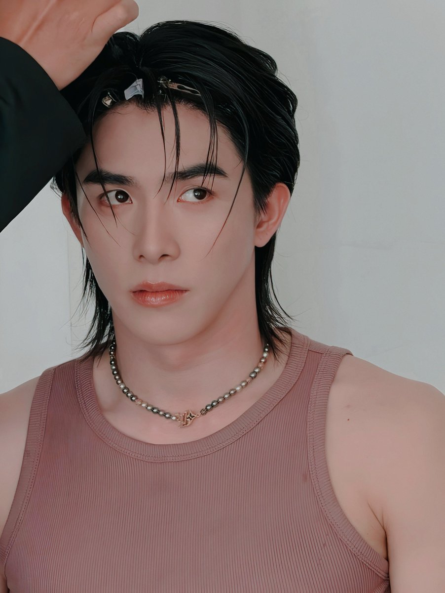 𝘭𝘢𝘶𝘳𝘪𝘴𝘢 ִֶָ tweet media