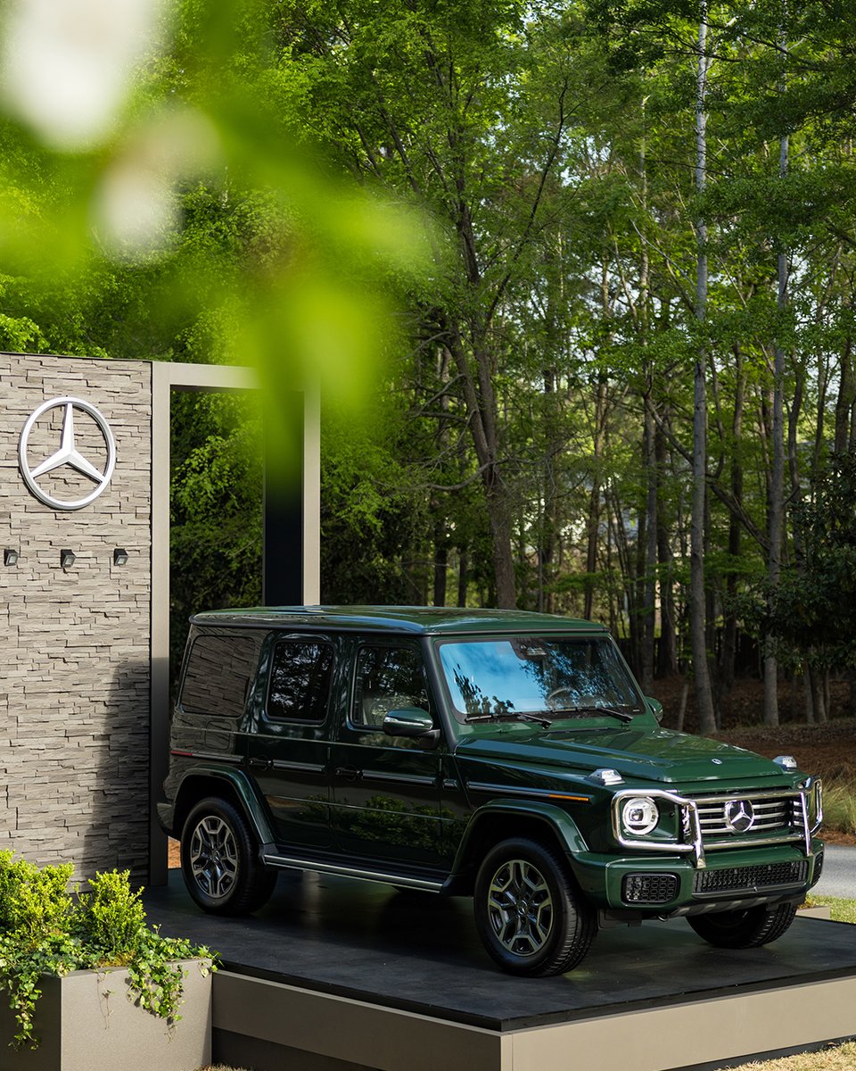 MercedesBenzUSA's tweet photo. This year’s best drives are in full swing. https://t.co/RmRyUs9b69