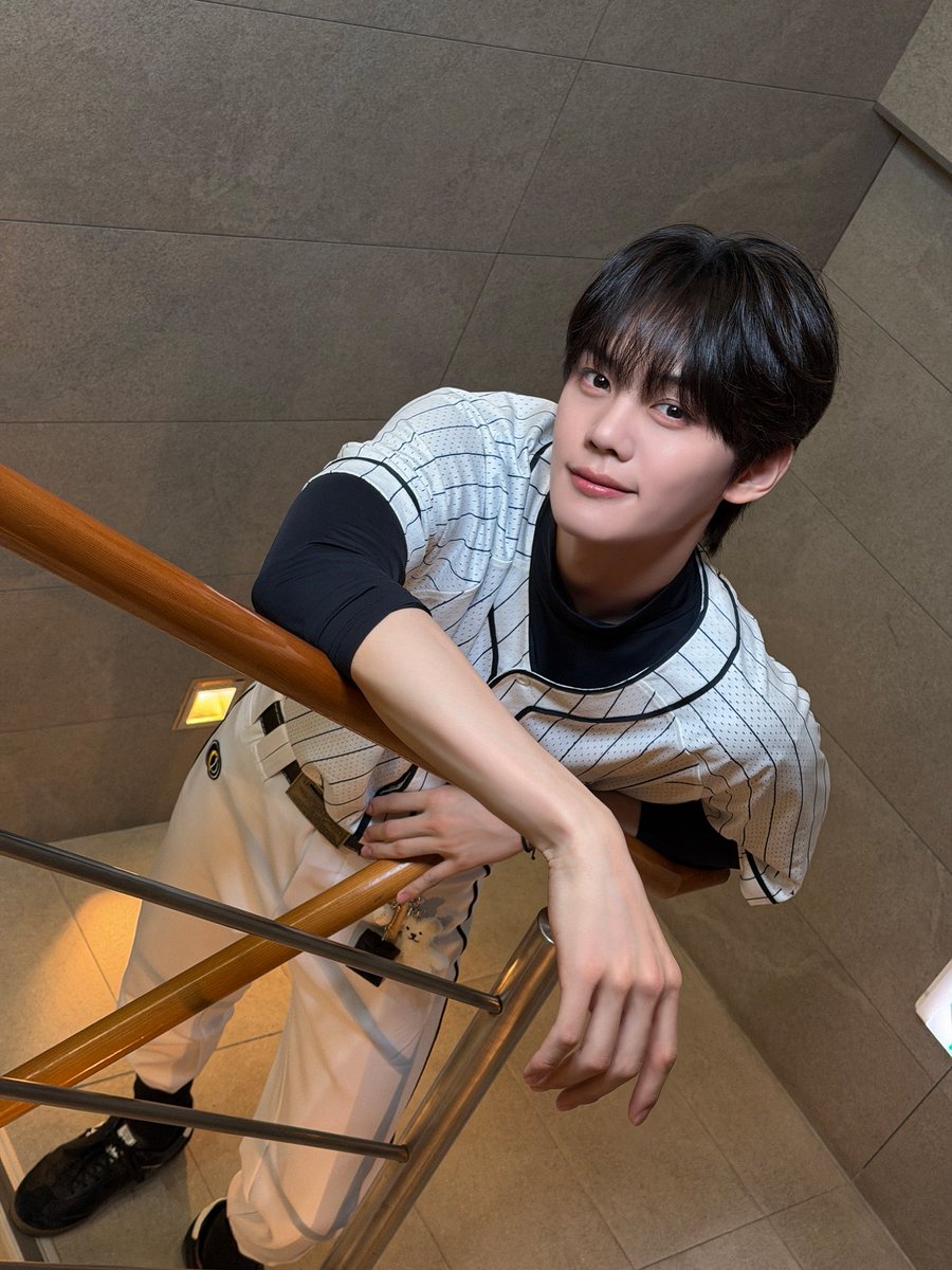 zb1 updates🌱 tweet media