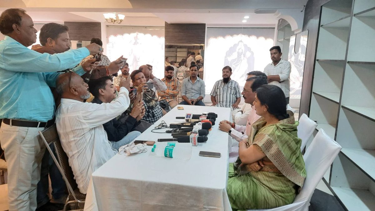 MUKESH DADHICH tweet media