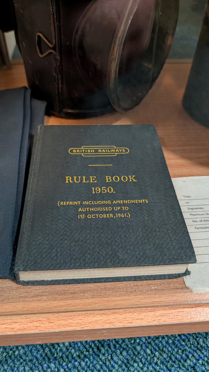 MrPiddly tweet media