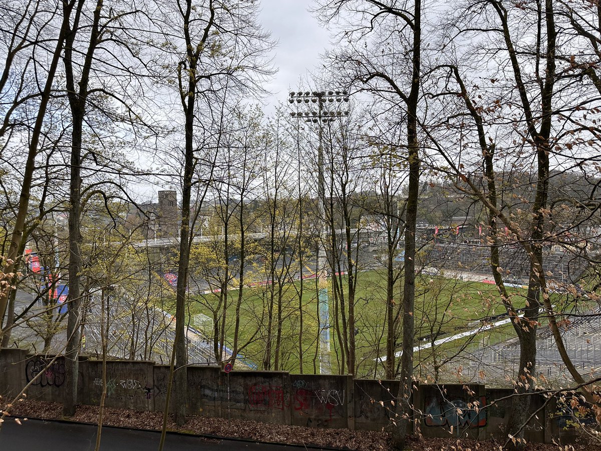 ThomasBrood's tweet photo. De Oberliga komt steeds dichterbij voor Wuppertal https://t.co/f0G5pTMv7y
