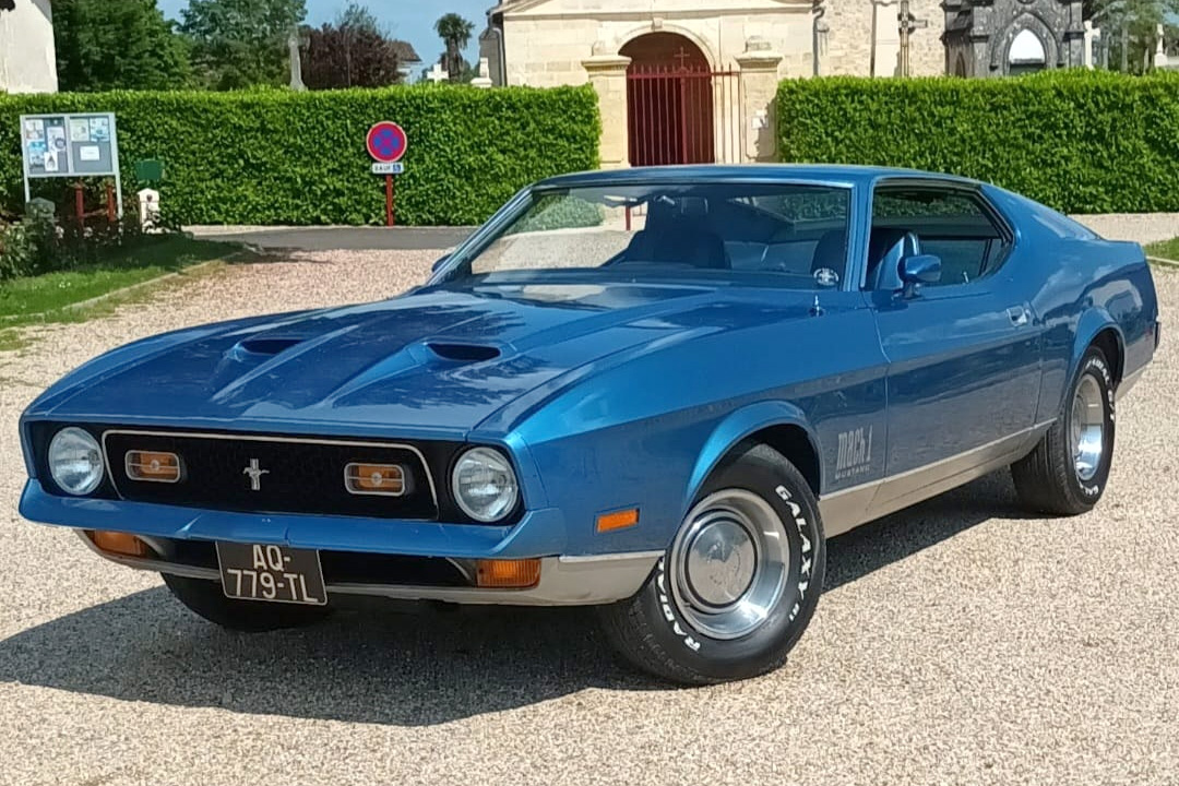 ClassicInd's tweet image. Patrick Rondat, of France, sent us this photo of his beautifully restored '72 Mustang Mach 1 with a Q-Code 351ci V8. Cool car, Patrick! #Ford #Mustang #Mach1 #classiccar #restoration #ClassicIndustries