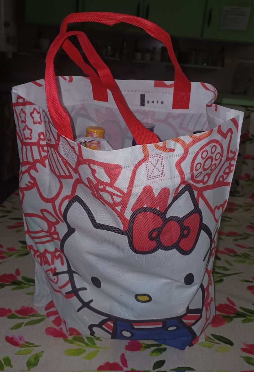 isa bella tweet media