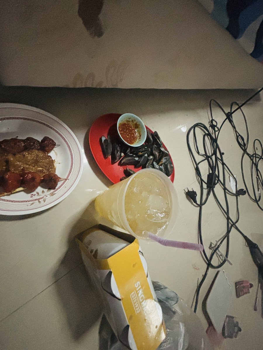 ฟิม tweet media