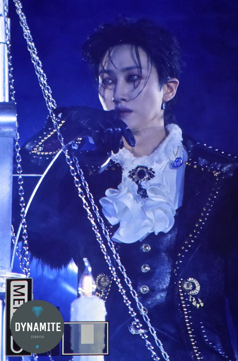 DYNAMITE💎 tweet media